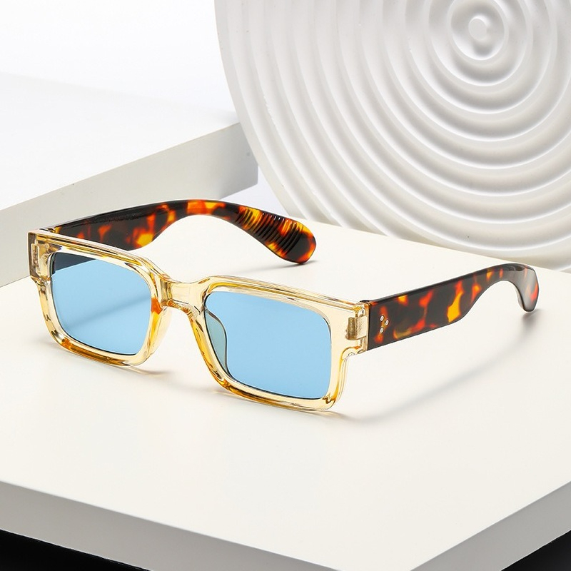 Men Retro Punk Fashion Sunglas - Outdoor Adventure Holidays 评论和价格